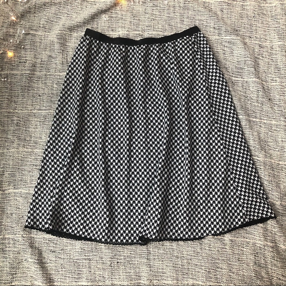 “Worthington”Houndstooth Circle/Skater Skirt